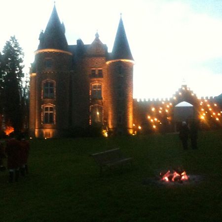 Chateau D'Hassonville Aye Exterior foto